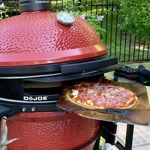 Nástavec na pečení pizzy Kamado Joe DoJoe pizza Classic - příslušenství pro dokonalou pizzu